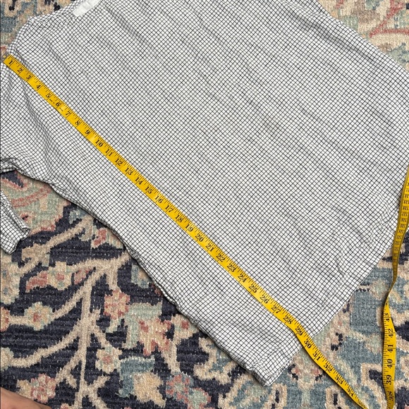 Not Perfect Linen tunic - Picture 8 of 9